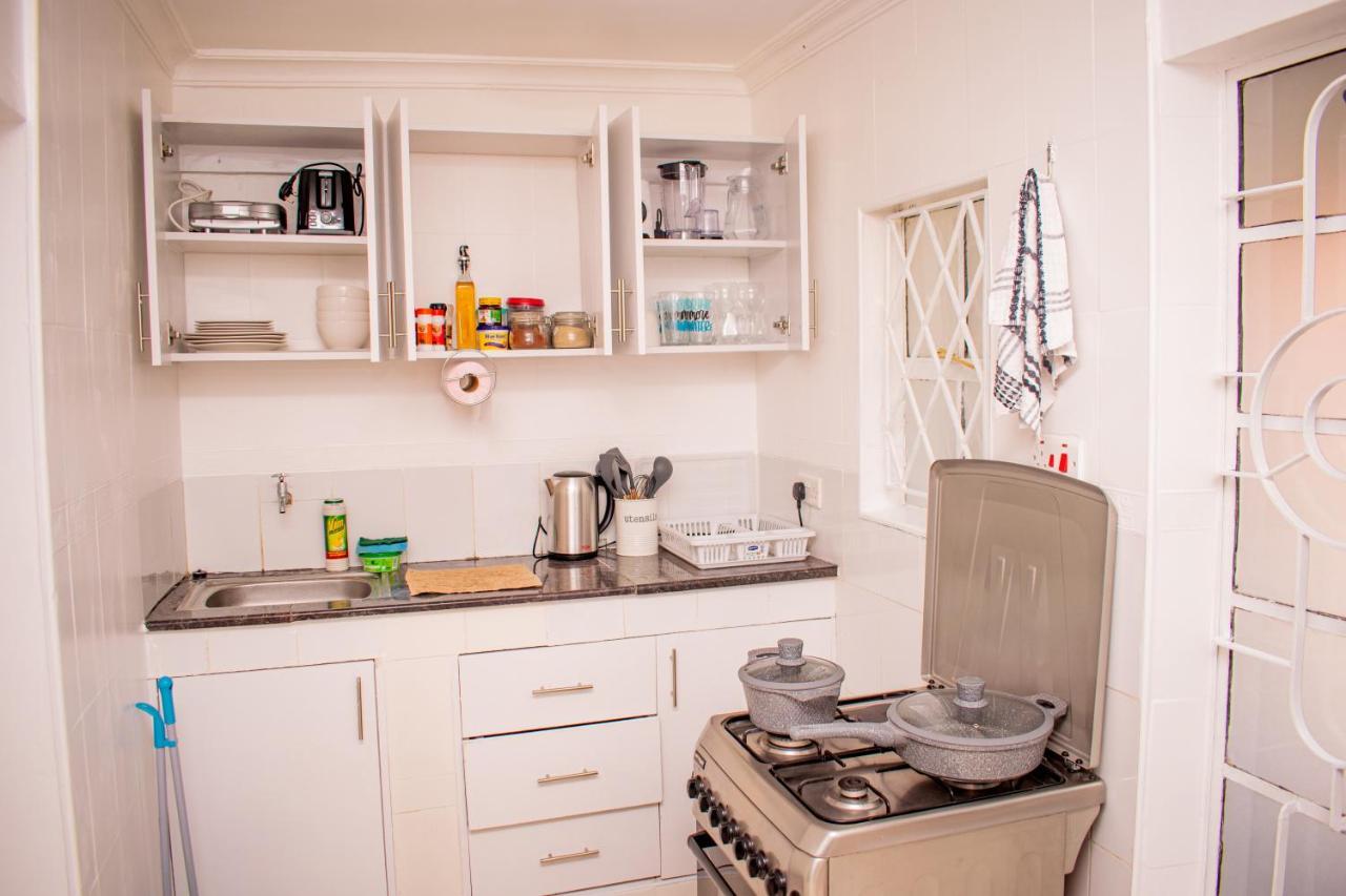 17 Arabella Bloom Near Waterfront - *